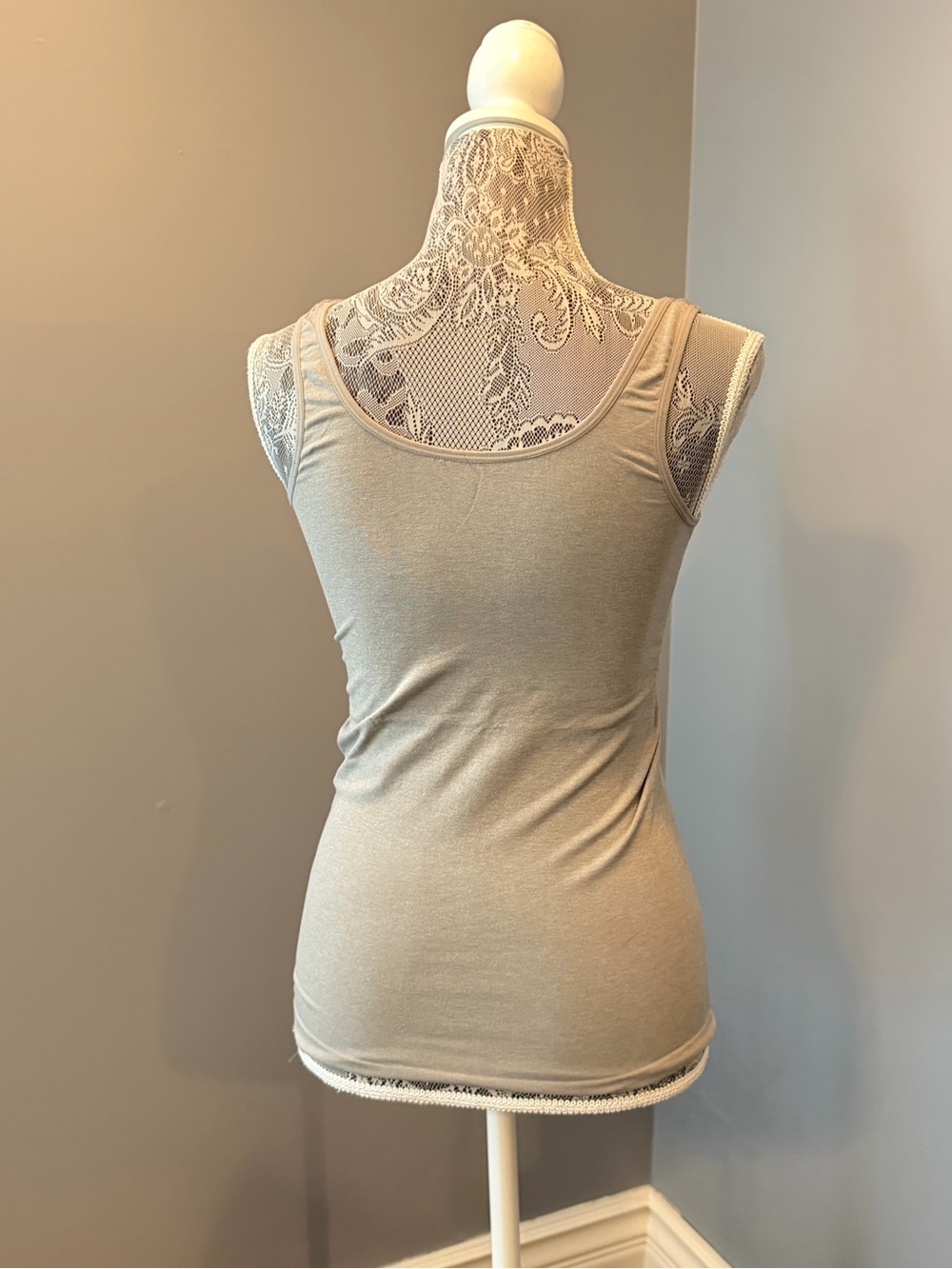 Layering Tank - Picture 2 of 8